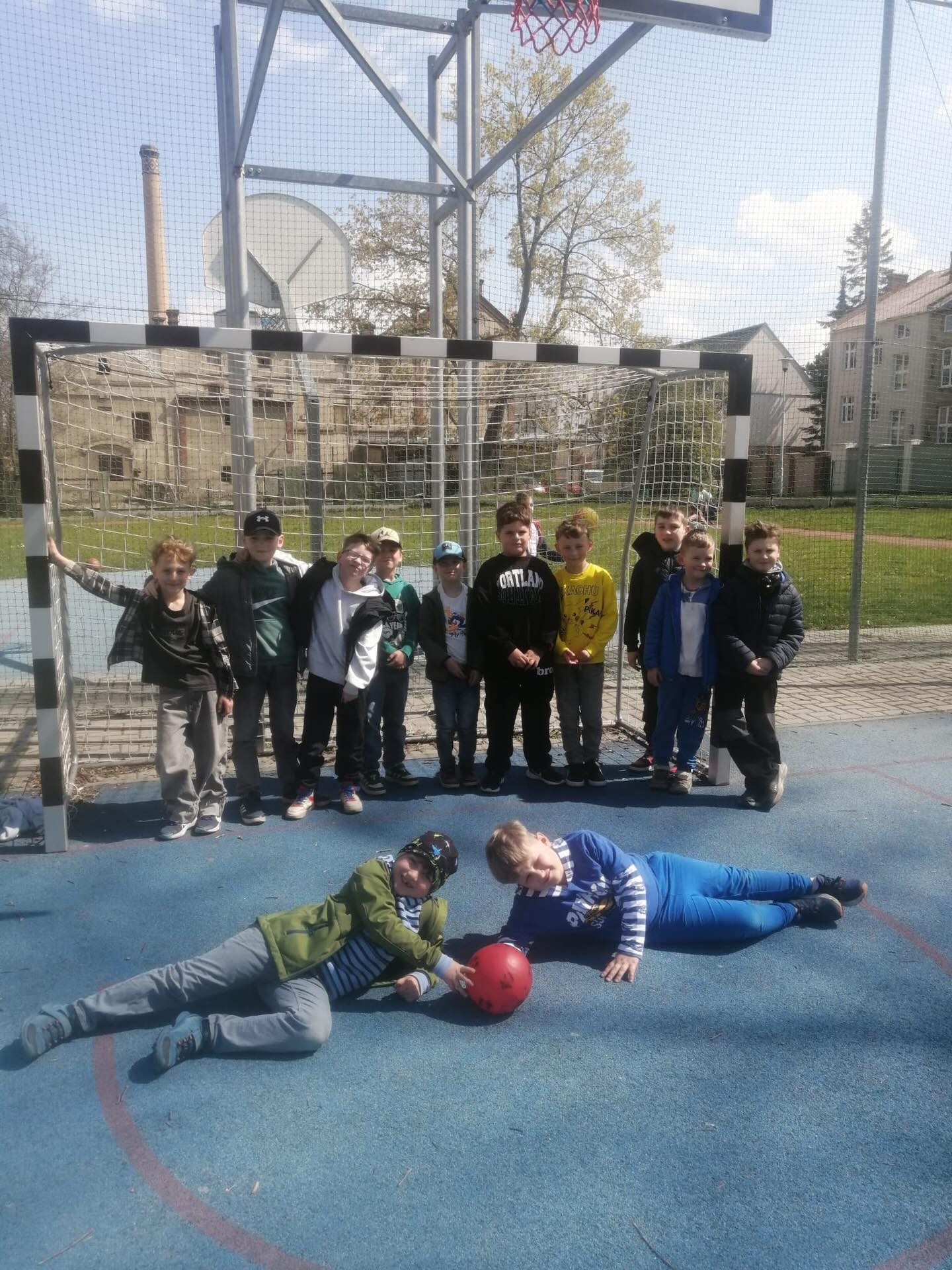 Když sluníčko volá ven