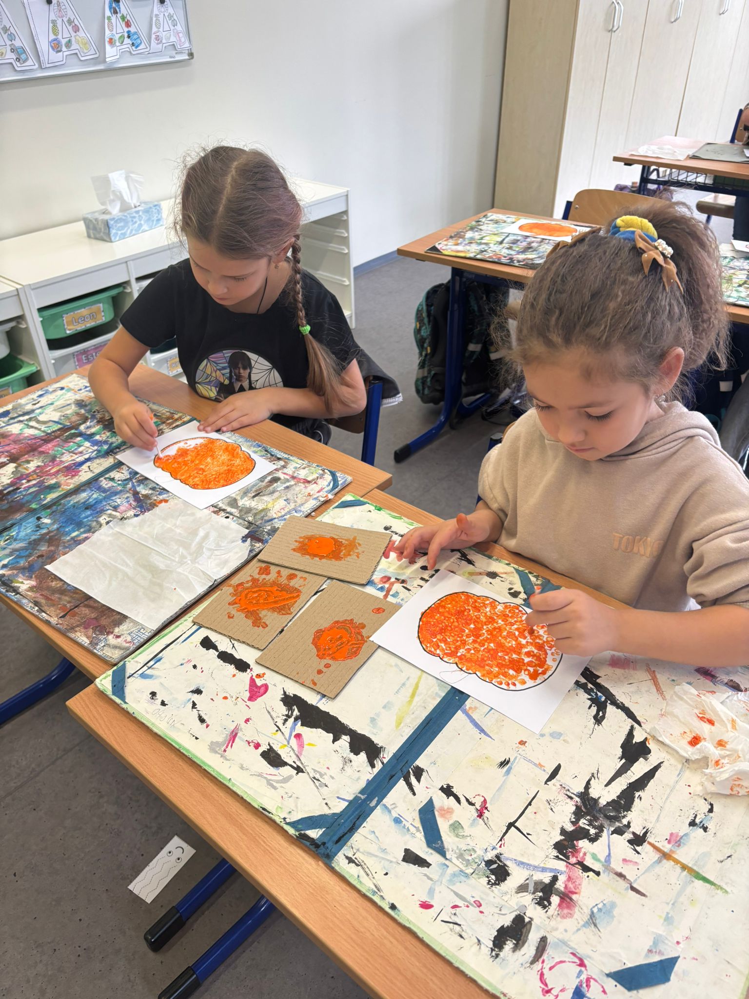 28f4de1e-9692-4be1-9fed-a9bb16a3fc54