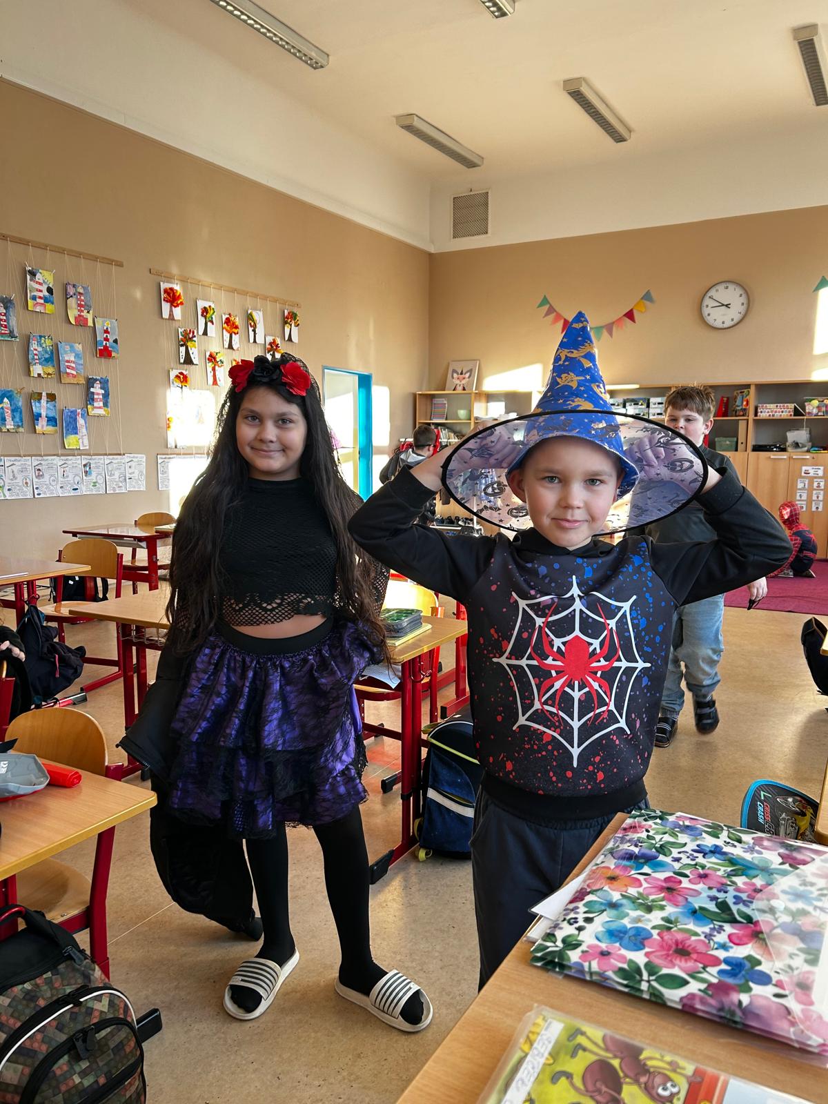 e561d41a-3f60-4604-9454-5c120a187142