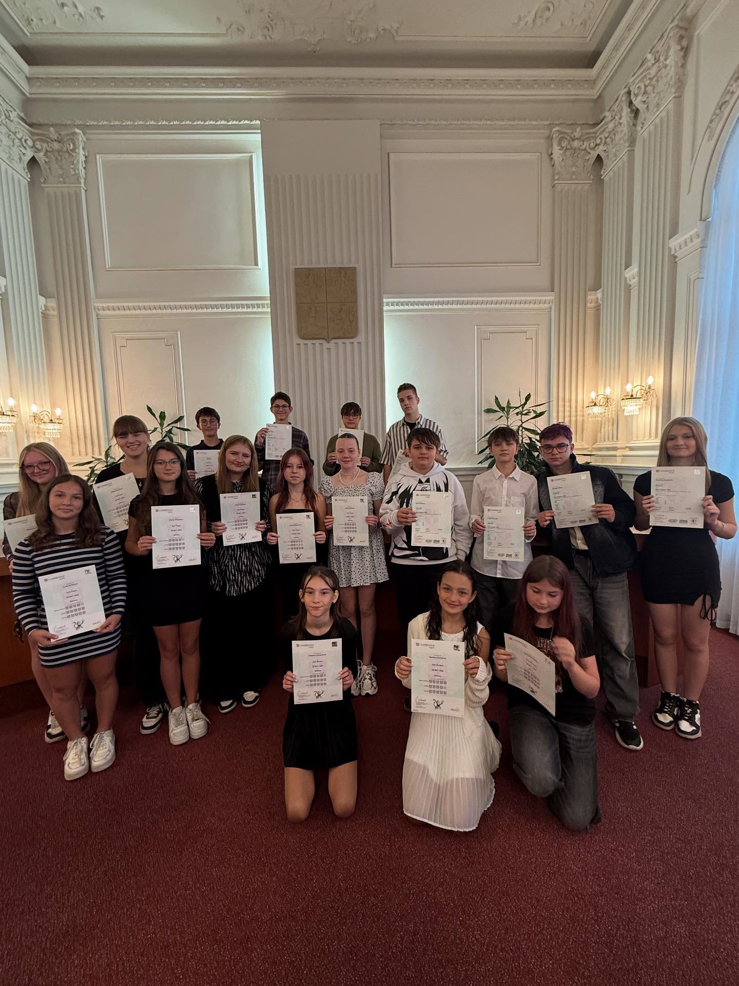 Předávání Cambridge certifikátů