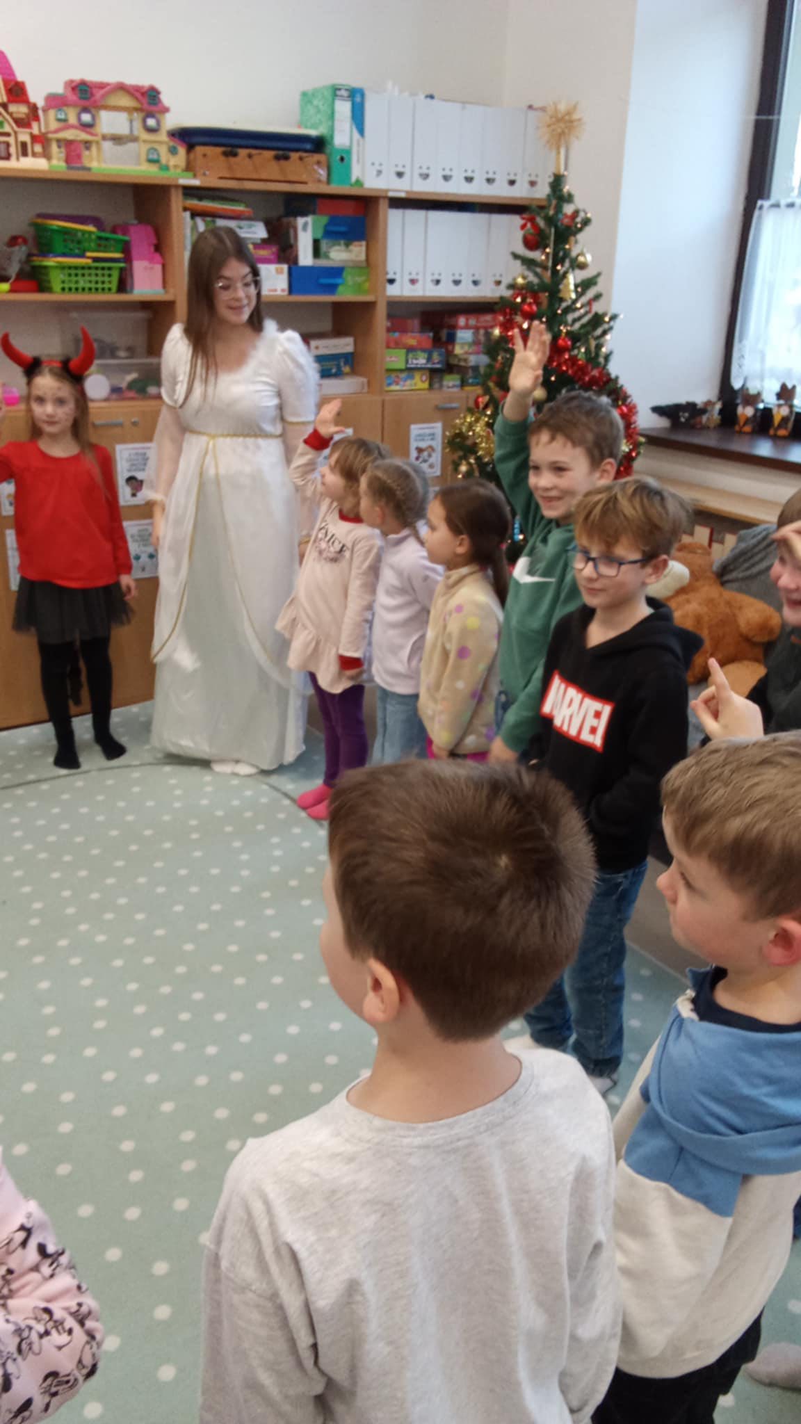 594398214_1394496052688952_5375823777881535251_n