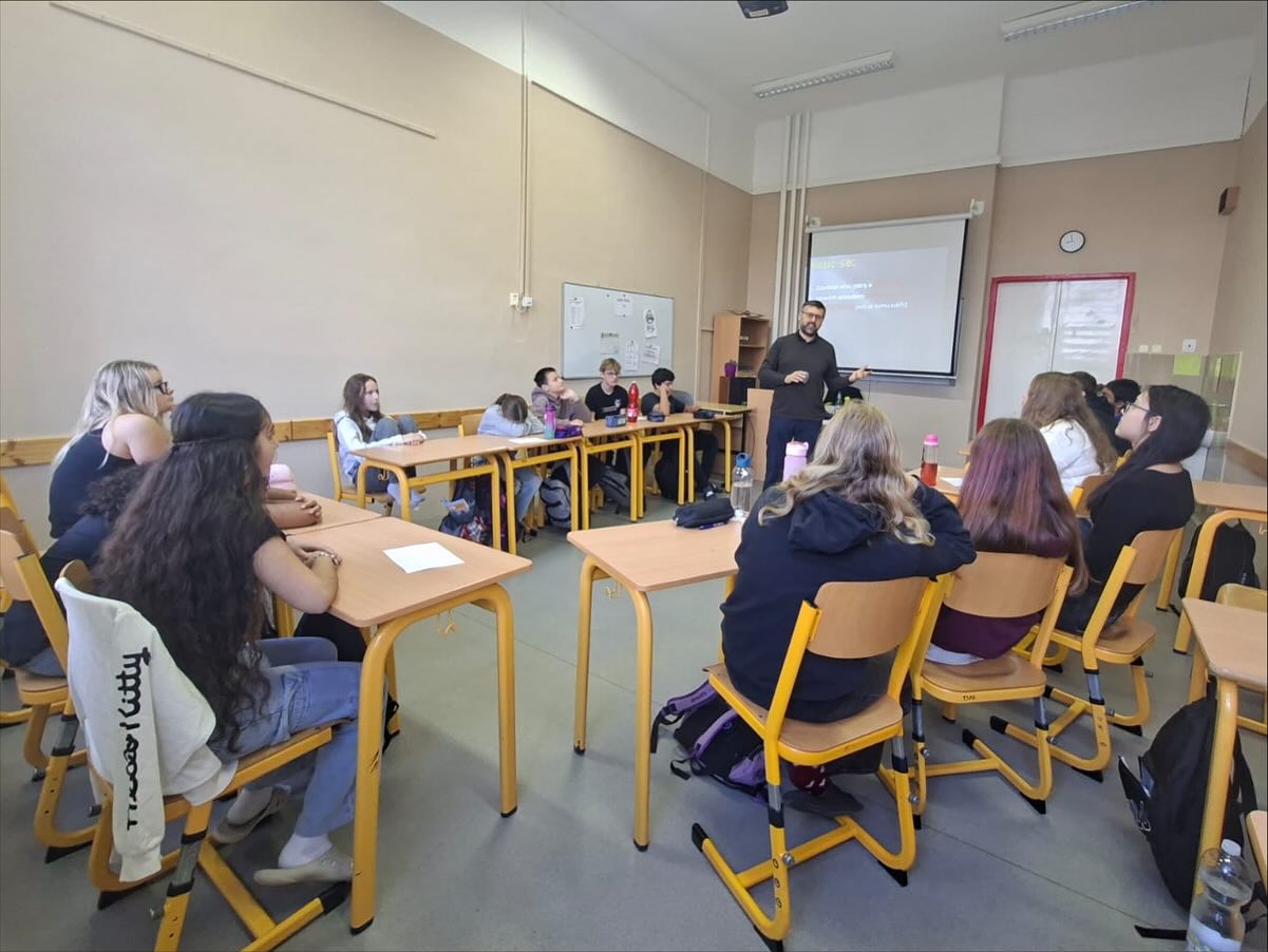 572132021_17946444735057403_6474018779469907832_n