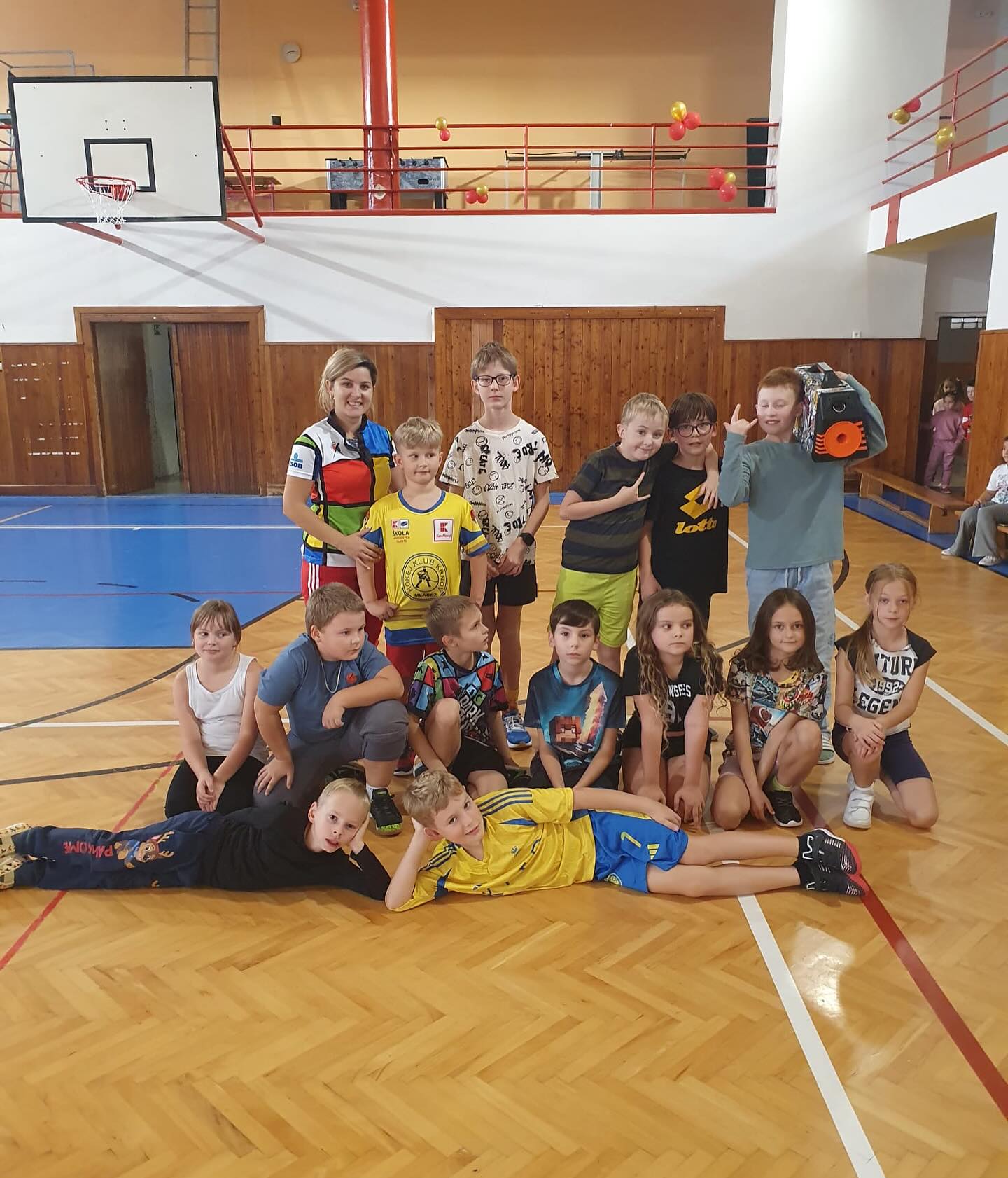 Trenéři do družin