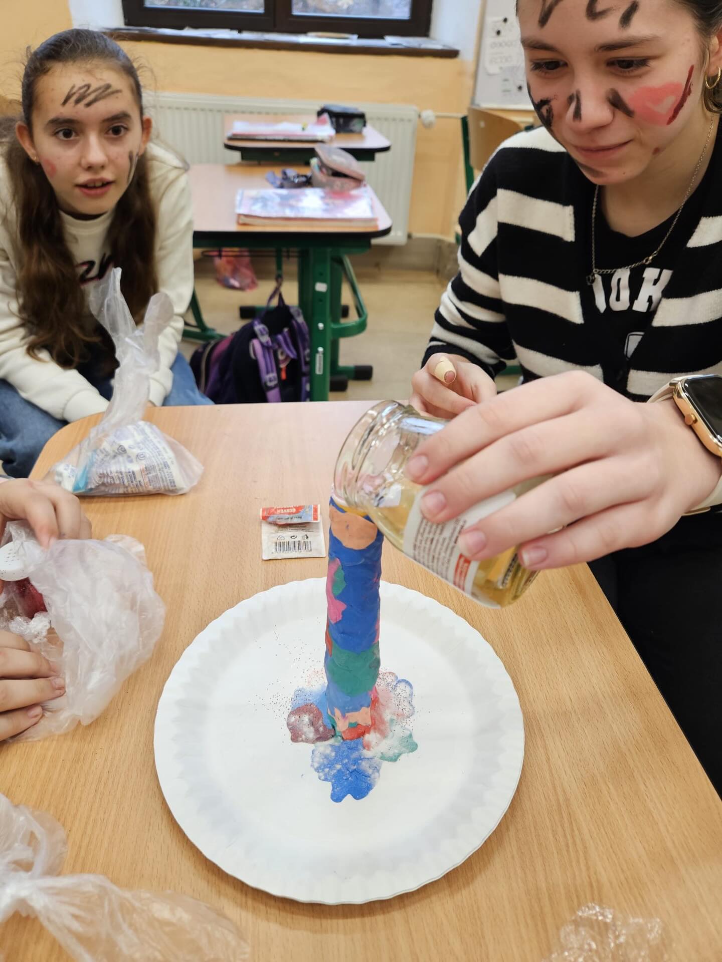 590430162_17951185041057403_8250869680206449521_n